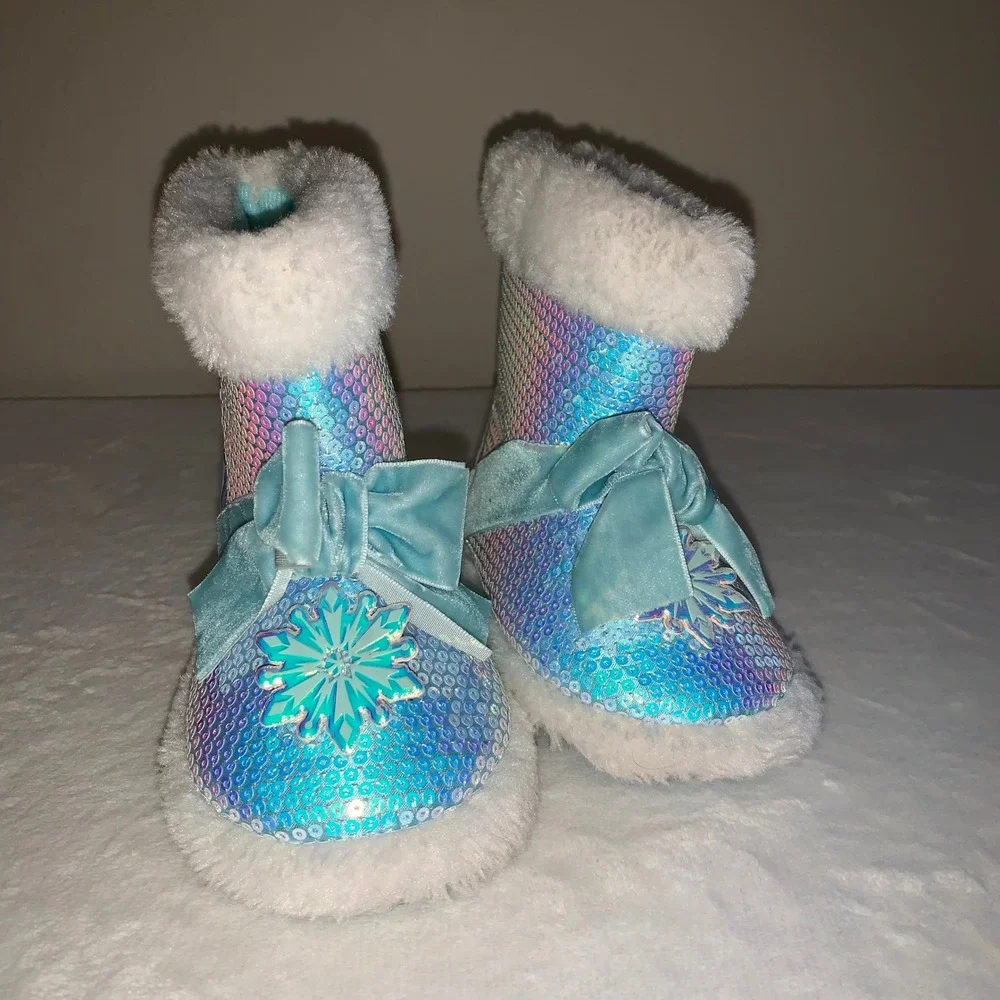 Disney frozen Elsa Anna faux fur booties‎ kids size 5 - 6 white blue